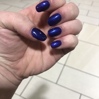 Cute Nails - She used the cat eye polish without the magnet so it came out like this! - Nail Salons Near Me - Kent, Washington