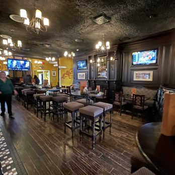 The Shannon Rose Irish Pub - Rear dining area - Pubs Near Me - Ramsey, New Jersey