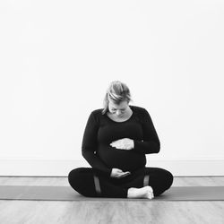 ToLife Yoga and Pilates - Prenatal Yoga  Photo cred - Amy Paulson Photography