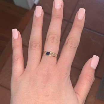 Modern Nails - Nail Salons Near Me - Putnam, Connecticut