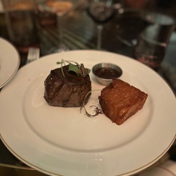 Delilah - Filet steak - New American Near Me - Las Vegas, Nevada Delilah - Filet steak - New American Near Me - Las Vegas, Nevada