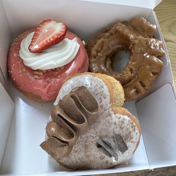Knead Donuts & Tea - My goodies - Donuts Near Me - Long Beach, California Knead Donuts & Tea - My goodies - Donuts Near Me - Long Beach, California