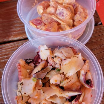 Ono Seafood - 1/4 lb of Spicy Ahi (Top)
1/4 lb of Hawaiian Style Tako (Bottom) - Seafood Near Me - Honolulu, Hawaii Ono Seafood - 1/4 lb of Spicy Ahi (Top)
1/4 lb of Hawaiian Style Tako (Bottom) - Seafood Near Me - Honolulu, Hawaii