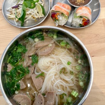 Pho&Mi - Meatball pho and shrimp & ham spring rolls (IG: @mylifeaskat_) - Vietnamese Near Me - Puyallup, Washington Pho&Mi - Meatball pho and shrimp & ham spring rolls (IG: @mylifeaskat_) - Vietnamese Near Me - Puyallup, Washington