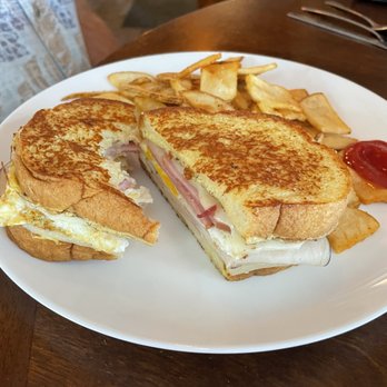 Merriland Farm Cafe - Breakfast & Brunch Near Me - Wells, Maine