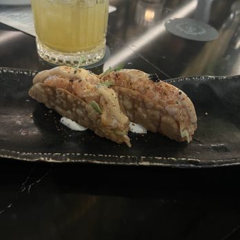 CVI.CHE 105 - Tuna tacos - Peruvian Near Me - Coral Gables, Florida