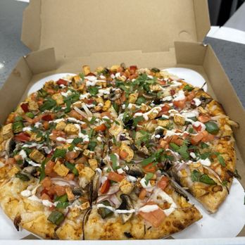 Pizzeria Halt - This is my vegan tandoori chicken pizza. Moist and flavorful. - Vegan Near Me - Modesto, California