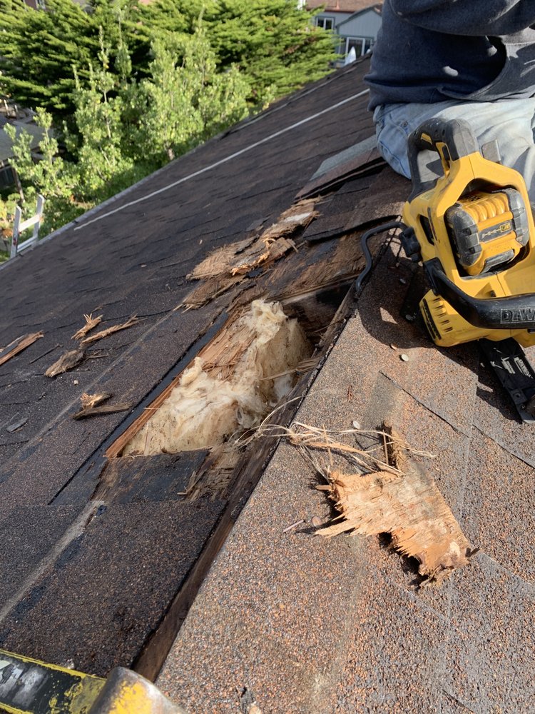 Slide of Rolando Chitiquez