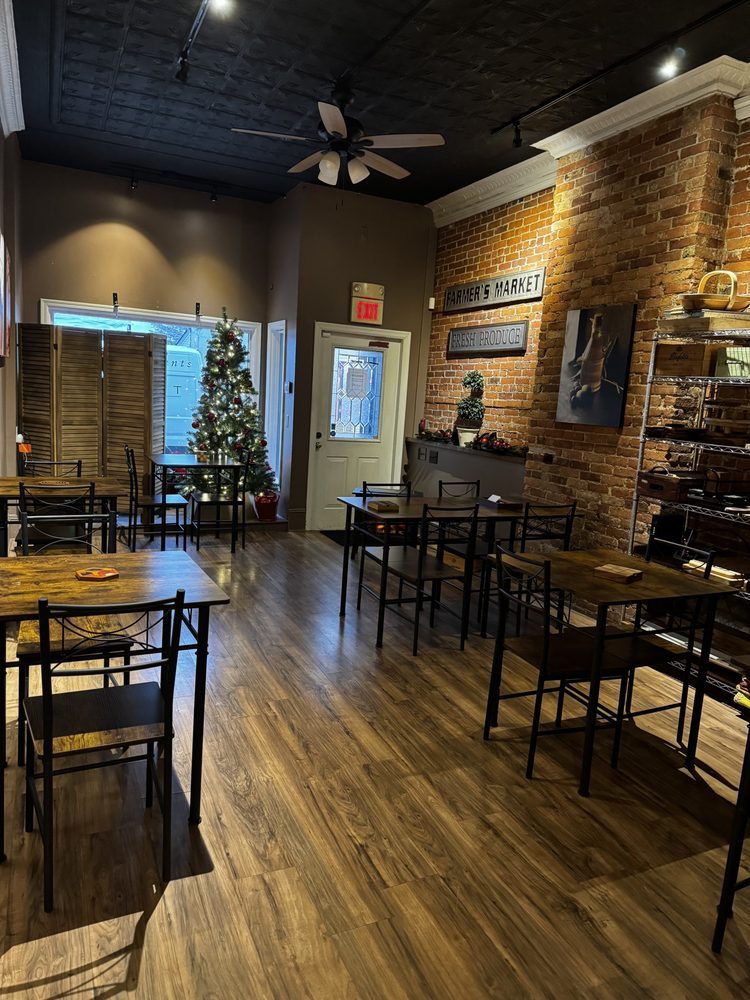 THE COPPER KETTLE Updated April 2024 188 Spring St, Newton, New