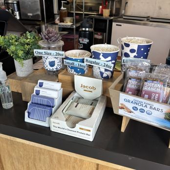 Backyard Bowls - Ordering counter - Juice Bars & Smoothies Near Me - Santa Barbara, California Backyard Bowls - Ordering counter - Juice Bars & Smoothies Near Me - Santa Barbara, California
