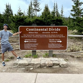 Trail Ridge Road - Continental Divide sign along Trail Ridge Road. - Parks Near Me Trail Ridge Road - Continental Divide sign along Trail Ridge Road. - Parks Near Me