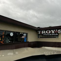 Troy's Pizzeria