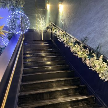 Sea Grill - Entryway steps - Seafood Near Me - Charlotte, North Carolina Sea Grill - Entryway steps - Seafood Near Me - Charlotte, North Carolina