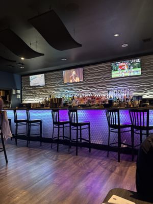 BAR BISTRO by null