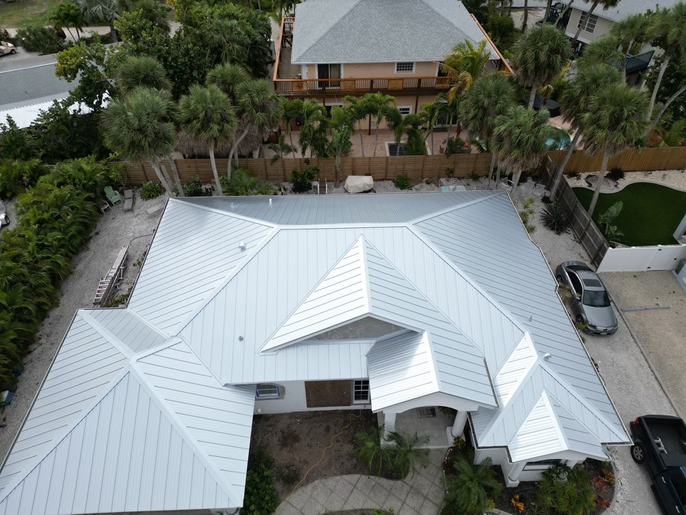 Slide of Swift Roofing Services