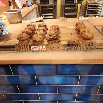 Craig's Cookies - Bakeries Near Me - Toronto, Ontario
