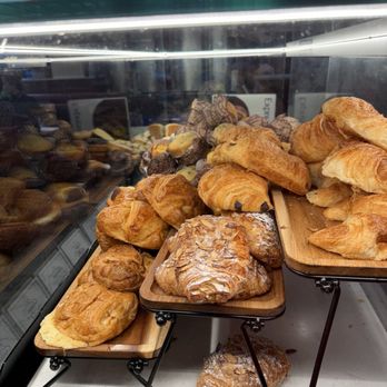Carnegie Diner & Cafe - Pastry case - Breakfast & Brunch Near Me - New York, New York