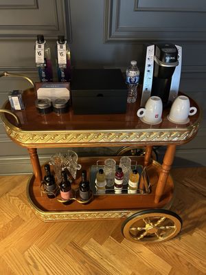 The Drake Oak Brook, Autograph Collection by null