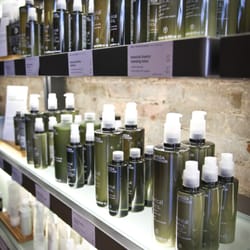 Pavana Salon & Spa - AVEDA Skincare