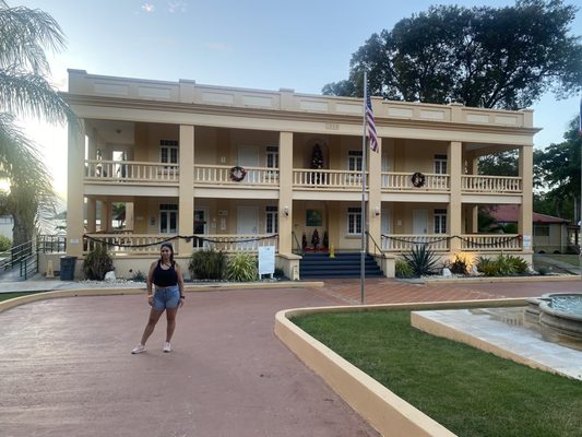 Parador Guánica 1929 by null