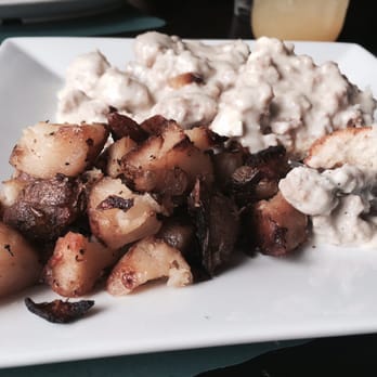 Village Idiot Pub - Patchogue - Sausage biscuits and sausage gravy, delicious - Sports Bars Near Me - Patchogue, New York Village Idiot Pub - Patchogue - Sausage biscuits and sausage gravy, delicious - Sports Bars Near Me - Patchogue, New York