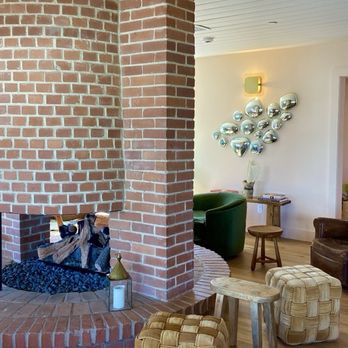River Lodge - lobby - Hotels Near Me - Paso Robles, California