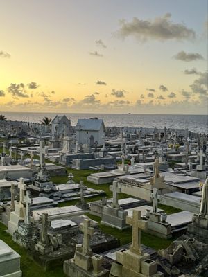 Cementerio Santa María Magdalena de Pazzis by null