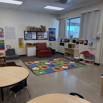 Sonshine Preschool - A look at our 3 year old classroom - Child Care & Day Care Near Me - Tucson, Arizona Sonshine Preschool - A look at our 3 year old classroom - Child Care & Day Care Near Me - Tucson, Arizona