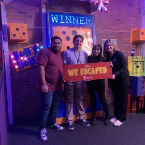 RED DOOR ESCAPE ROOM - 41 Photos & 91 Reviews - 7007 Friars Rd., San