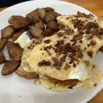 Town & Country Cafe - Italian Near Me - Tracy, California