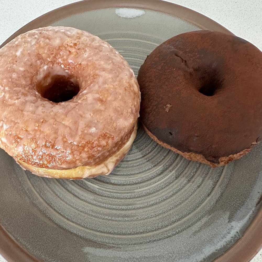 Beacon Doughnuts - Raised glazed and boston crème - Donuts Near Me - Chicago, Illinois Beacon Doughnuts - Raised glazed and boston crème - Donuts Near Me - Chicago, Illinois