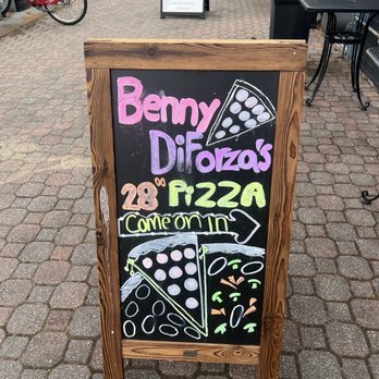 Benny Diforza's - Pizza Near Me - Alexandria, Virginia