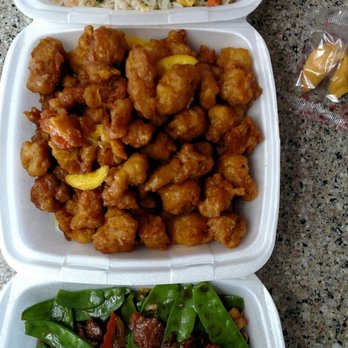 Four Seasons Chinese Restaurant - Lemon chicken, snow pea beef and house special fried rice -- all low salt - Dim Sum Near Me - Clovis, California