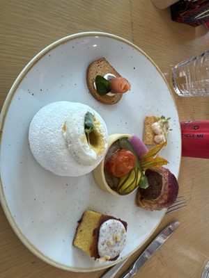 The Lookout Echo Point by null