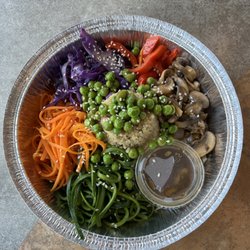 Guallpa’s Green Bati Juice Bar