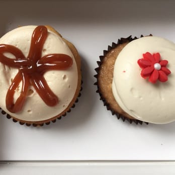 Georgetown Cupcake - The cupcake on the right is my vegan apple cinnamon (the left is my sister's salted caramel - non-vegan) - Cupcakes Near Me - Washington, DC, District of Columbia Georgetown Cupcake - The cupcake on the right is my vegan apple cinnamon (the left is my sister's salted caramel - non-vegan) - Cupcakes Near Me - Washington, DC, District of Columbia