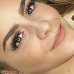 Bare Studios - Volume set lash extensions done by Ana