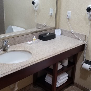 Comfort Inn & Suites - Bathroom was clean and well stocked. - Hotels Near Me - Cedar City, Utah Comfort Inn & Suites - Bathroom was clean and well stocked. - Hotels Near Me - Cedar City, Utah