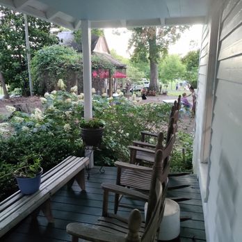 Hanover Park Vineyard - Old front porch - Wineries Near Me - Yadkinville, North Carolina