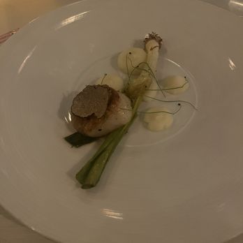 Goodstone Inn & Restaurant - Scallop - Bed & Breakfast Near Me - Middleburg, Virginia Goodstone Inn & Restaurant - Scallop - Bed & Breakfast Near Me - Middleburg, Virginia
