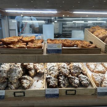 Paris Baguette - Bakeries Near Me - Delray Beach, Florida Paris Baguette - Bakeries Near Me - Delray Beach, Florida