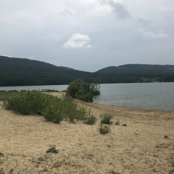 The Nature Inn at Bald Eagle - The beach - Hotels Near Me - Howard, Pennsylvania