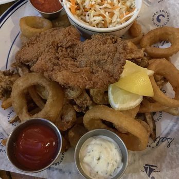 The Salt Line - Sampler WATERMAN'S PLATTER - Seafood Near Me - Washington, DC, District of Columbia