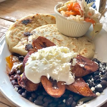 Casa Latina - Pupusa Plato - Mexican Near Me - Berkeley, California