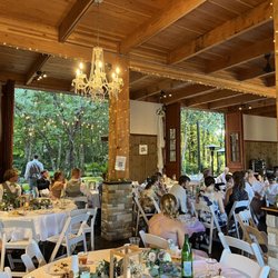 Capitol City Barn - Reception dining space.