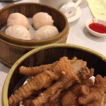 Great Eastern Restaurant - Shrimp dumpling & chicken feet - Dim Sum Near Me - San Francisco, California Great Eastern Restaurant - Shrimp dumpling & chicken feet - Dim Sum Near Me - San Francisco, California