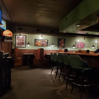 Buckhorn Tavern - Bar and booths - Steakhouses Near Me - Dayton, Ohio