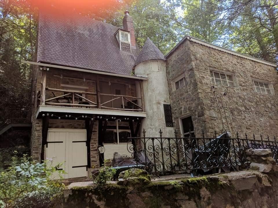 Slide of Anderson Roofing & Construction