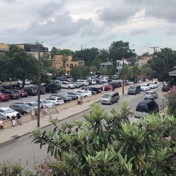 Henry's Rooftop Deck - Bars Near Me - Charleston, South Carolina