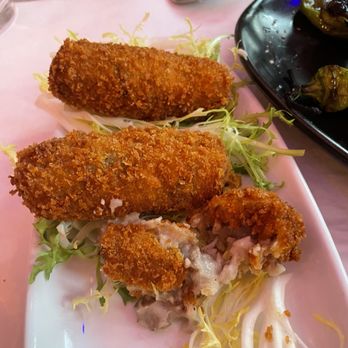 Triana - Croquetas- deep fried and filled with mushrooms and bèchamel, they look better than they taste. Not great IMO - Tapas/Small Plates Near Me - Albuquerque, New Mexico
